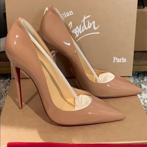 Christian Louboutin So Kate nude patent leather 39